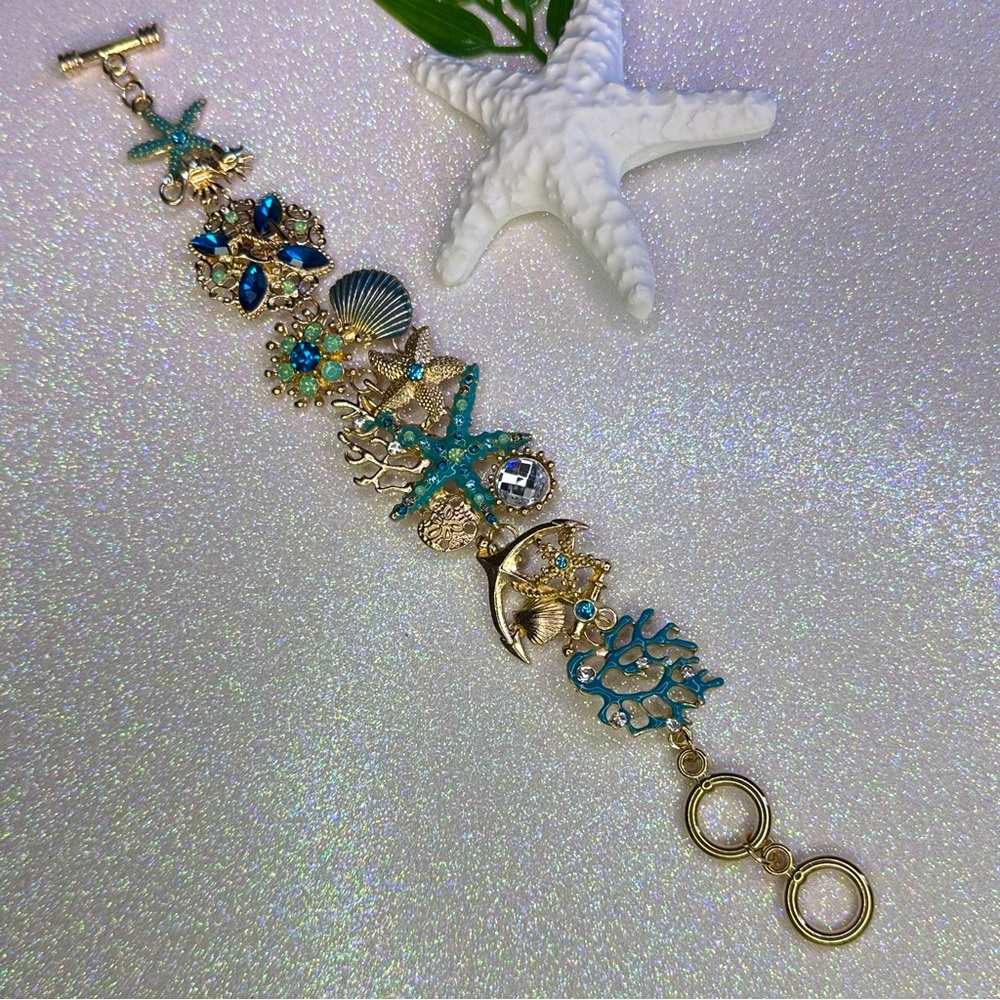 Elegant Ocean-Inspired Bracelet in Blues Sea Green and Gold with Rhinestones